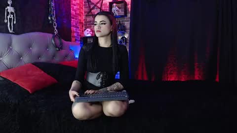 Samantha and Victor online show from February 19, 2025, 10:09 pm