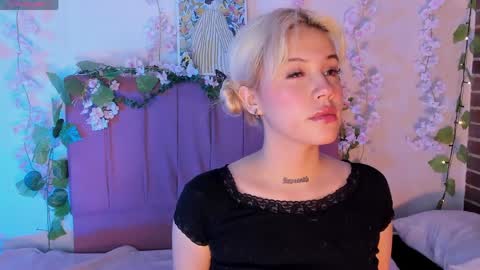 samantha_browwnn online show from March 29, 2026, 9:48 pm