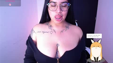 Snapshot of samantha_devil_ chatting on April 15, 2026, 8:31 pm Samanta online show from April 15, 2026, 8:31 pm