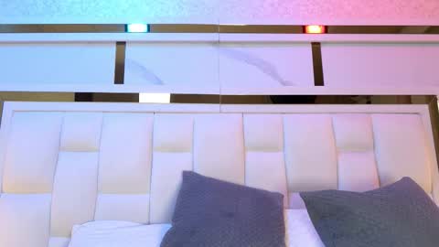 samanthaa_sm online show from November 20, 2025, 11:43 am