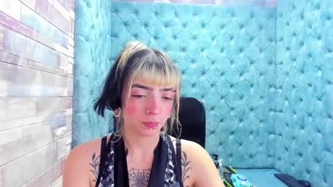 Snapshot of samanthaa_smitth chatting on February 4, 2026, 3:23 am Samantha Smitth online show from February 4, 2026, 3:23 am