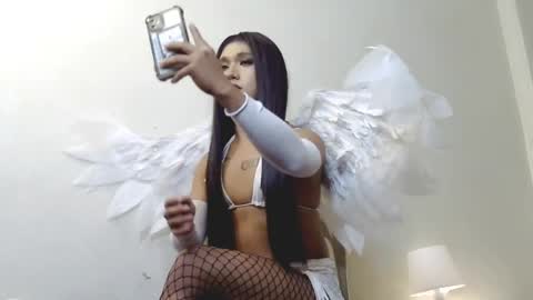 Snapshot of samanthafox9 chatting on April 6, 2026, 10:33 pm samanthafox9 online show from April 6, 2026, 10:33 pm