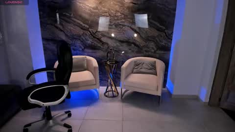 Samantha Klein online show from October 26, 2025, 3:01 am