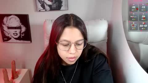 Samantha online show from November 13, 2025, 2:49 pm