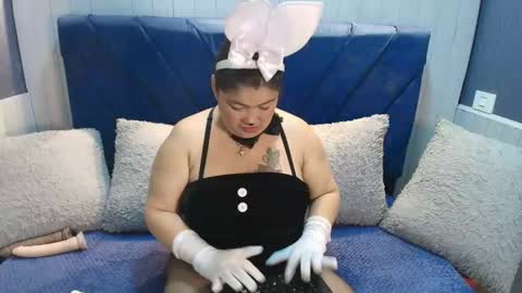 samanthasyedx online show from April 15, 2026, 4:08 am