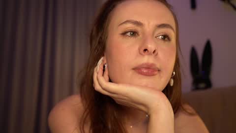 Snapshot of samanthavixen chatting on February 6, 2025, 8:13 pm Goddess Samantha Vixen online show from February 6, 2025, 8:13 pm
