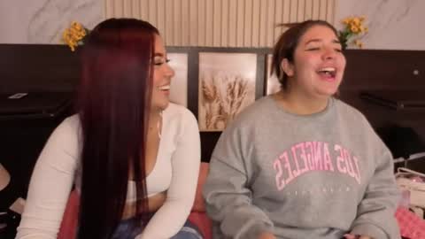 samara_as online show from September 26, 2025, 2:21 pm