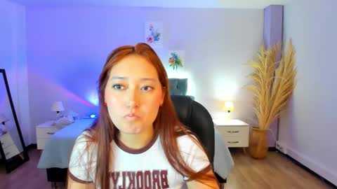 Snapshot of samara_hilton_2 chatting on September 24, 2025, 8:12 pm samara_hilton_2 online show from September 24, 2025, 8:12 pm