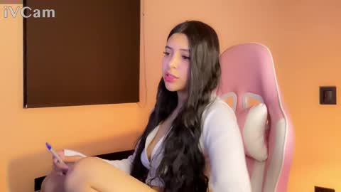 Snapshot of samara_lam chatting on January 24, 2025, 3:54 am Sammy online show from January 24, 2025, 3:54 am