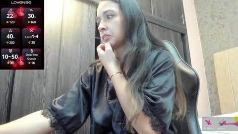 Snapshot of samarha_xue chatting on February 4, 2025, 11:49 am Sara online show from February 4, 2025, 11:49 am