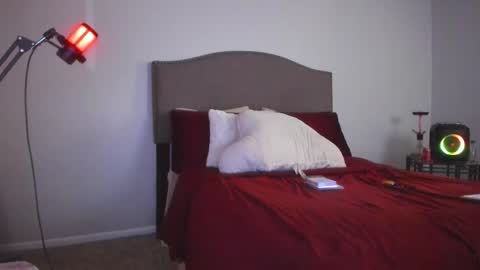 Yaya online show from November 26, 2025, 10:49 am