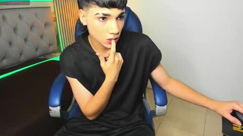 Sam online show from September 14, 2025, 12:37 pm