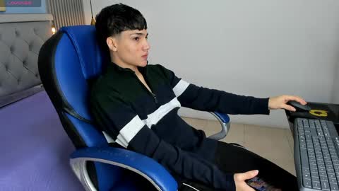 Sam online show from April 16, 2026, 12:39 pm