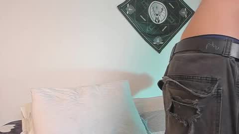 samevansx online show from March 4, 2026, 4:35 pm