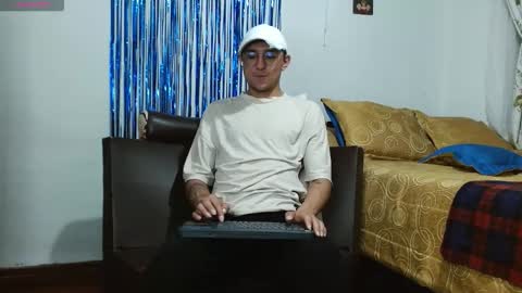 SAM online show from October 2, 2025, 2:07 am