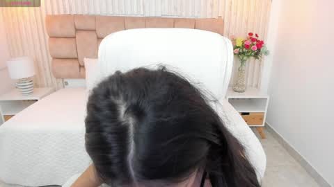 Snapshot of sami_eva chatting on January 18, 2025, 11:00 am Samanta online show from January 18, 2025, 11:00 am