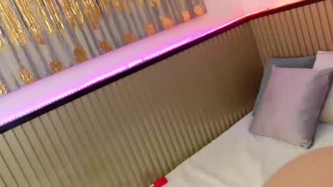 Samanta online show from December 15, 2025, 7:40 pm