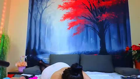     online show from February 12, 2025, 4:33 am