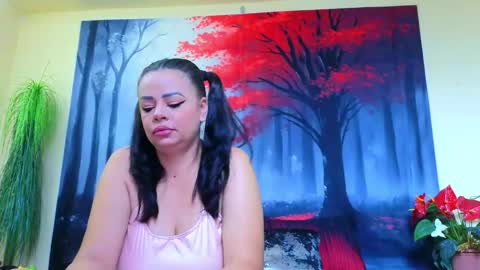     online show from October 5, 2025, 7:56 pm