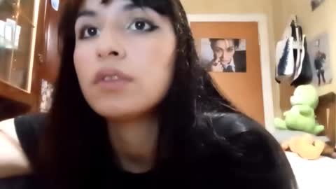 Mira online show from December 2, 2025, 4:35 pm