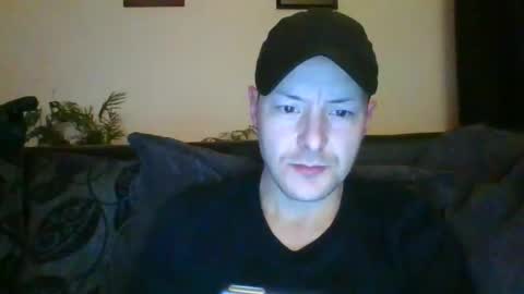 sexy lad looking for fun online show from February 1, 2025, 7:34 pm