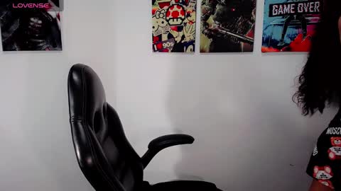 Snapshot of sammanta_18 chatting on December 20, 2024, 2:19 am Samantha online show from December 20, 2024, 2:19 am