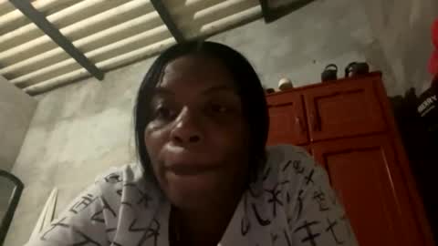 Luisa online show from December 24, 2024, 1:06 am