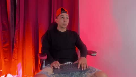 Sophie y Mark online show from September 10, 2025, 10:37 am