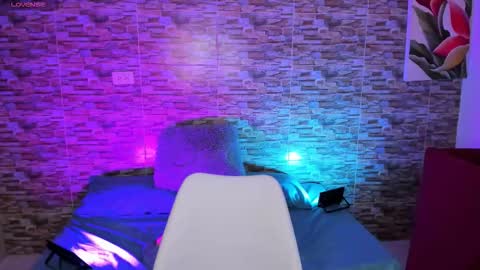 Snapshot of sammy_bunny1 chatting on February 12, 2026, 2:39 am Samantha online show from February 12, 2026, 2:39 am