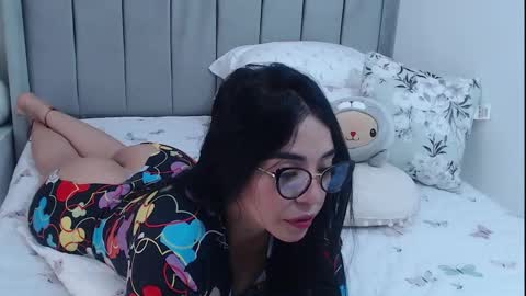  Sammyboom  online show from October 19, 2025, 4:29 pm