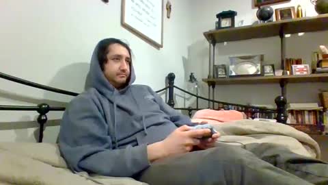 crazy runt online show from February 24, 2025, 6:27 am