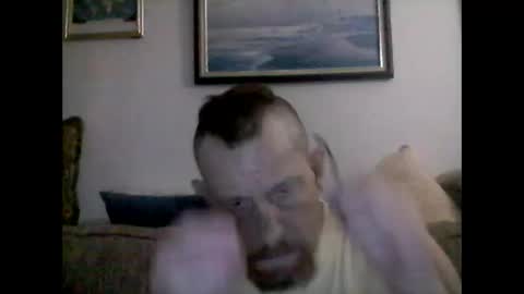 Snapshot of samsmith2471 chatting on April 1, 2026, 12:11 am samsmith2471 online show from April 1, 2026, 12:11 am