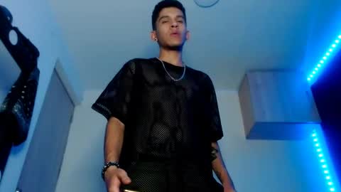   online show from March 2, 2025, 9:54 pm