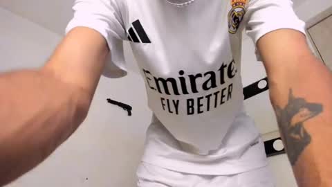   online show from March 18, 2026, 12:58 am