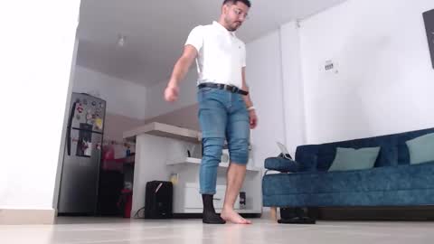  Samuel Coopper  online show from January 9, 2026, 3:48 pm