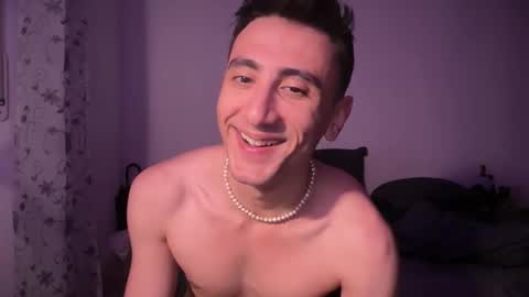samuelforhim online show from April 28, 2026, 9:42 pm