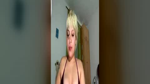 Samymoon online show from June 15, 2026, 2:30 pm