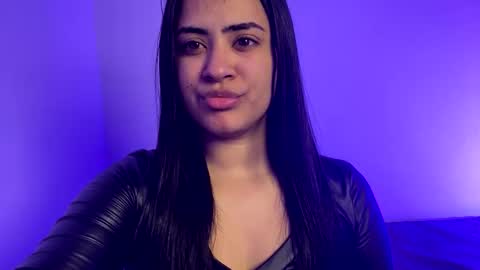 Samy online show from September 26, 2025, 11:42 pm