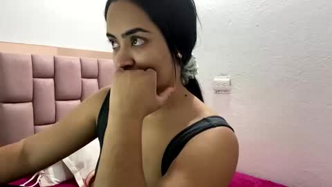 Samy online show from October 20, 2025, 11:49 pm