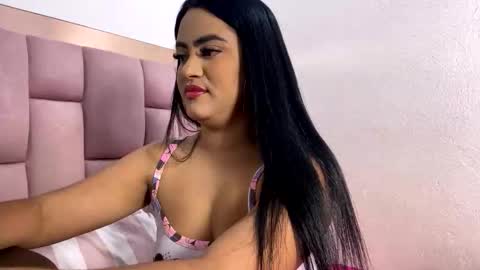 Samy online show from March 26, 2026, 11:32 pm