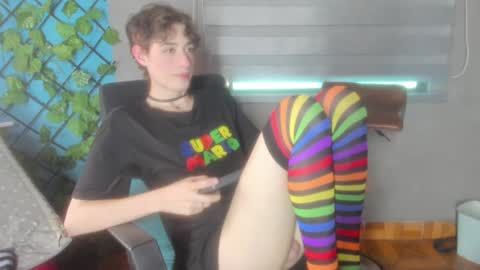    online show from December 12, 2024, 6:21 pm