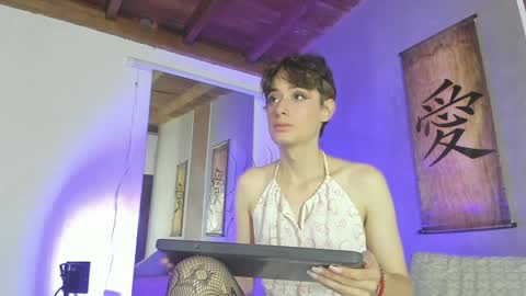    online show from January 7, 2025, 1:35 pm