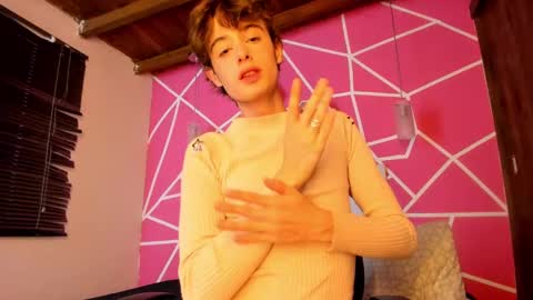    online show from February 15, 2025, 11:25 pm