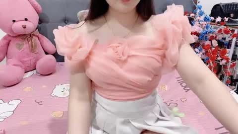 sanami_sian_ online show from April 16, 2026, 1:39 am