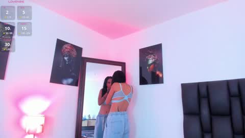 MilaSander online show from December 6, 2024, 9:35 pm