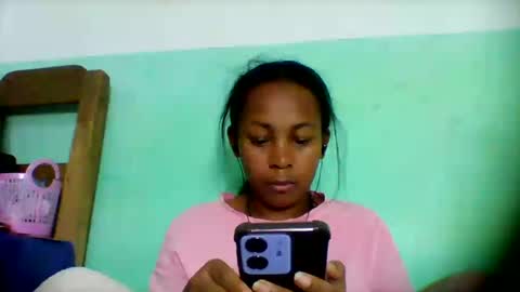 sandra1253099 online show from June 13, 2026, 7:23 pm
