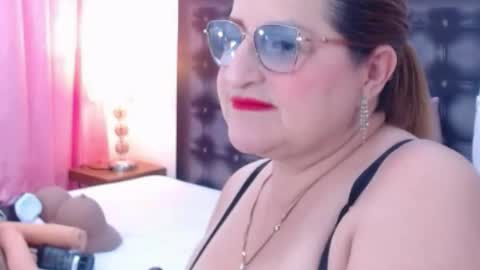 SANDRA online show from November 21, 2025, 11:09 am