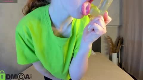 Snapshot of sandra__wilson chatting on May 20, 2026, 1:45 am Sandra online show from May 20, 2026, 1:45 am