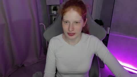 Snapshot of sandra__wilson chatting on May 27, 2026, 1:35 am Sandra online show from May 27, 2026, 1:35 am