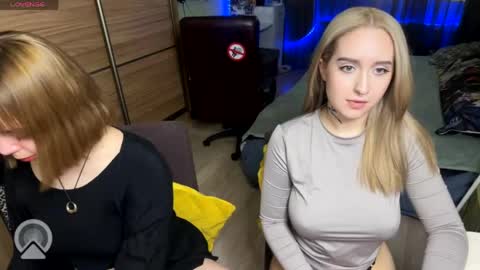 sandra dimonds online show from April 6, 2026, 1:45 pm